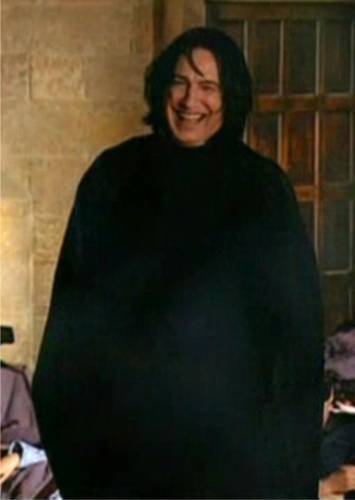 Snape-snapes-family-and-friends-29400302-355-500.jpg